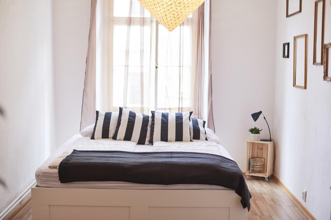 Apartamento Friday Songs Praga Exterior foto