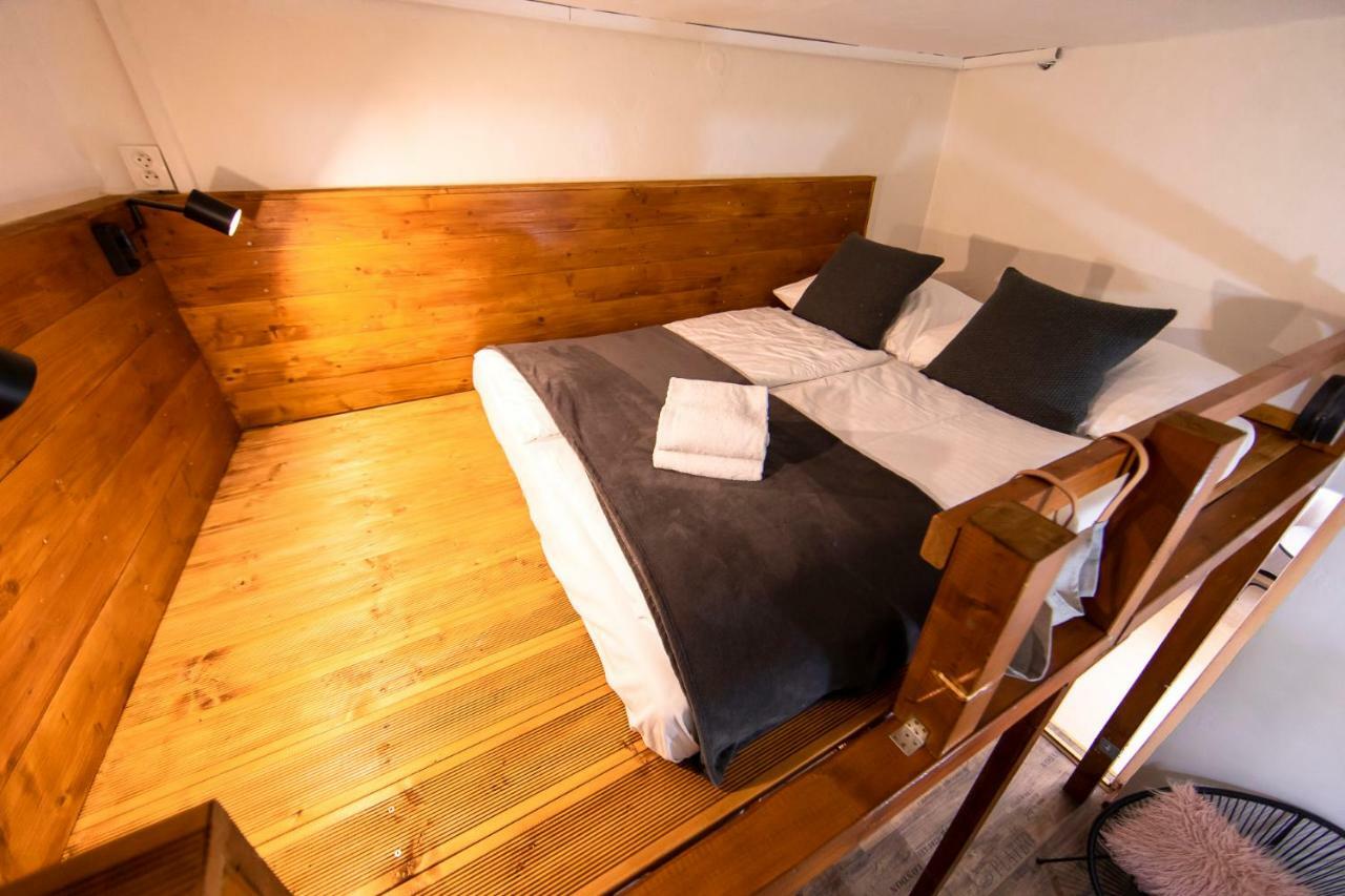 Apartamento Friday Songs Praga Exterior foto